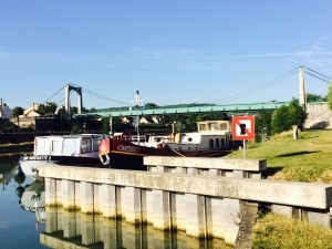 Zakazy i nakazy we Francji